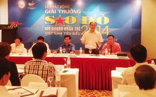 Lễ phát động chương trình bình chọn giải thưởng Sao Đỏ - doanh nhân trẻ Việt Nam tiêu biểu 2014, diễn ra cuối tháng 5 vừa qua tại Hà Nội.<br>