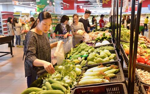 Nông sản của VinEco sẽ đi theo hệ thống siêu thị Vinmart và cửa hàng tiện lợi Vinmart+.