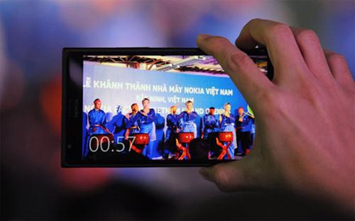 Nhà máy sản xuất điện thoại di động của Nokia Việt Nam bắt đầu đi vào sản xuất từ tháng 6/2013 - Ảnh: Công Tâm.