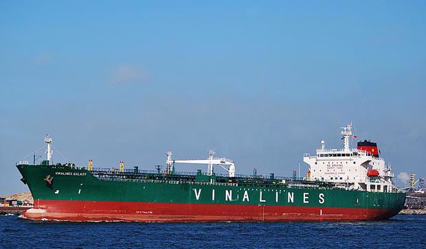 Một trong những khó khăn lớn nhất khi tiến hành tái cơ cấu Vinalines là ảnh hưởng của diễn biến giá cước vận tải biển.