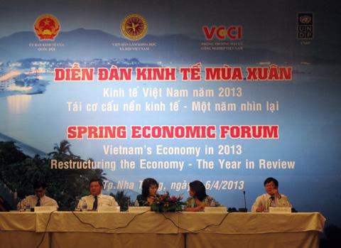 Diễn đàn Kinh tế Mùa xuân năm 2013, được tổ chức tại Nha Trang.