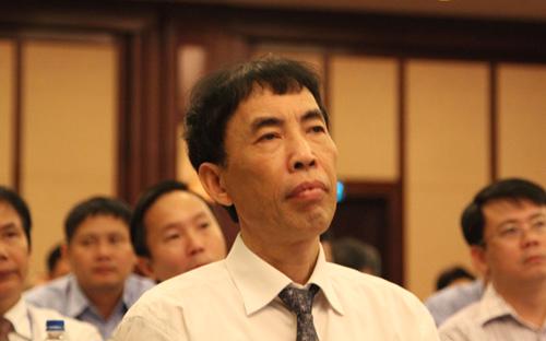 Phó viện trưởng Viện Nghiên cứu quản lý kinh tế Trung ương (CIEM) Võ Trí Thành tại&nbsp;Diễn đàn Kinh tế Miền Trung.