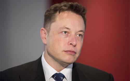 Ngoài cương vị CEO của Tesla, ông Musk còn là đồng sáng lập kiêm cổ đông lớn nhất của Tesla và SolarCity - Ảnh: Bloomberg. 