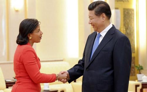 Chủ tịch Trung Quốc Tập Cận Bình (phải) tiếp cố vấn an ninh quốc gia Mỹ Susan Rice tại Bắc Kinh - Ảnh: Zuma.<br>