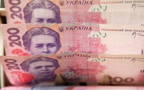 Từ đầu năm đến nay, đồng Hryvnia của Ukraine đã mất giá khoảng một nửa, sau khi mất giá 50% trong năm 2014.