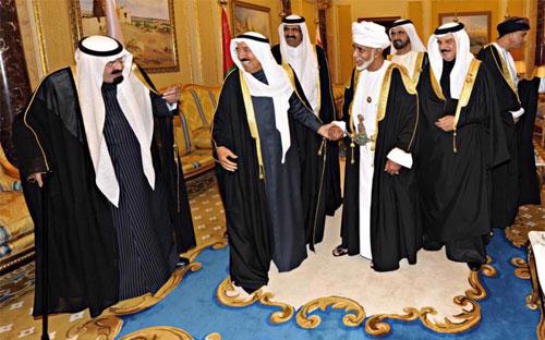 Các nhà lãnh đạo các nước thuộc Hội đồng vùng Vịnh (GCC) trong một cuộc họp vào năm 2011 - Ảnh: Arab Times.<br>