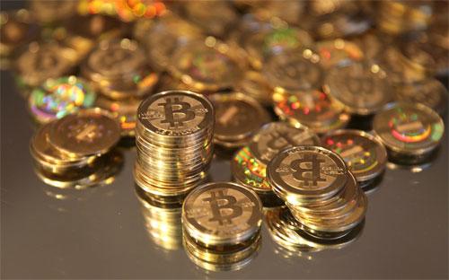 Tính đến hôm qua, giá Bitcoin trên sàn Bitstamp là 588 USD/Bitcoin, tăng
 7% trong ngày. Hồi tháng 12 năm ngoái, giá Bitcoin có lúc lên 1.200 
USD/Bitcoin.