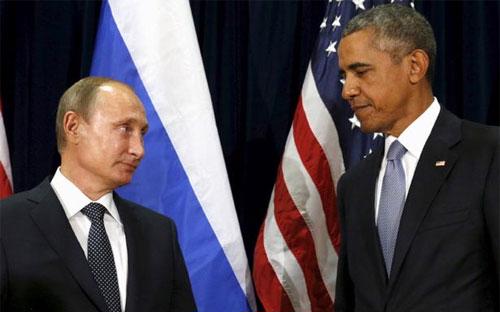 Tổng thống Nga Vladimir Putin (trái) và Tổng thống Mỹ Barack Obama (phải) trong cuộc gặp ở New York vào tuần trước - Ảnh: Mirror.<br>