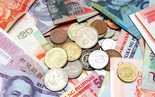 Thời gian gần đây, đồng tiền của các nền kinh tế mới nổi như Thổ Nhĩ Kỳ, Nam Phi, 
Malaysia... cùng sụt xuống mức thấp nhất trong nhiều năm so với đồng 
USD.