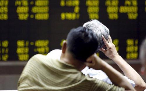 Chính phủ Trung Quốc đã tung ra những biện pháp chưa từng có tiền lệ để cứu thị trường, nhưng có vẻ chưa thành công - Ảnh: Reuters.<br>