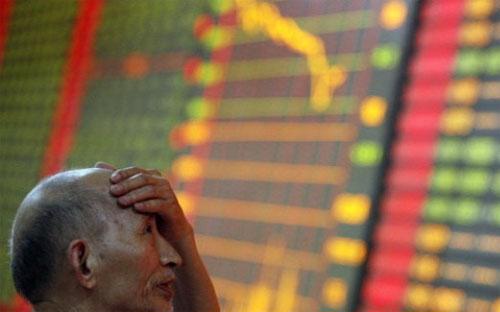 Hôm 27/7, thị trường chứng khoán Trung Quốc có phiên sụt giảm mạnh.<br>