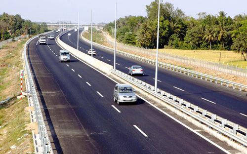 Mục tiêu của Bộ Giao thông Vận tải là sẽ cao tốc hoá tuyến đường Bắc Nam, song song với tuyến quốc lộ 1A hiện tại.<br>