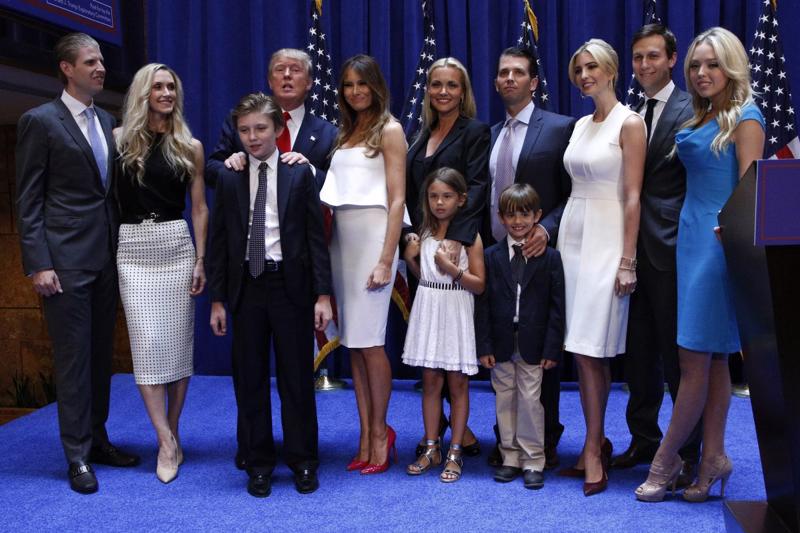 Gia đình Tổng thống đắc cử của Mỹ Donald Trump - Ảnh: Reuters.<br>