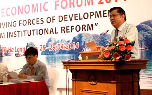 Một phiên thảo luận tại Diễn đàn Kinh tế Mùa xuân 2014, diễn ra tại Quảng Ninh.<br>