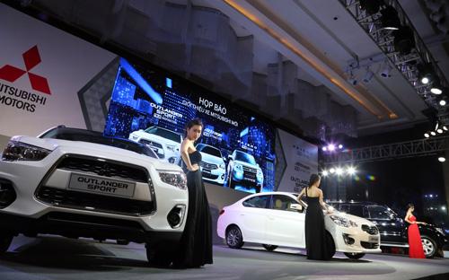 Cả 3 mẫu xe mới đều được VinaStar nhập khẩu nguyên chiếc từ Thái Lan và Nhật Bản.