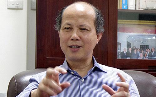Thứ trưởng Nguyễn Trần Nam: "Nếu nhà nước bỏ mặc thị trường thì hệ lụy sẽ khôn lường, không chỉ nhà 
nước thiệt, mà cả nền kinh tế trong đó có doanh nghiệp và người dân đều 
thiệt hại". 