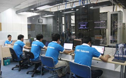 Tại Việt Nam hiện nay, CMC Telecom được biết đến là đơn vị đầu tiên cung
 cấp dịch vụ truy cập Internet băng thông rộng ứng dụng công nghệ GPON 
tiên tiến và đang thực hiện thành công mô hình hợp tác với các nhà khai 
thác truyền hình trả tiền để hiện thực hóa và phát triển mục tiêu kết 
hợp viễn thông - truyền hình.