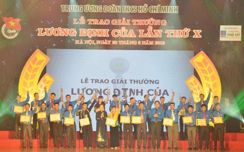 Chương trình đã tôn vinh 150 gương thanh niên tiêu biểu trong khu vực nông nghiệp - nông thôn, độ tuổi từ 18 đến 35.