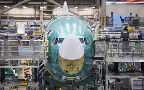 Hiện Boeing có khả năng sản xuất 42 chiếc 737 tầm trung một tháng và có kế hoạch nâng con số này lên 52 chiếc một tháng - Ảnh: Reuters.<br>