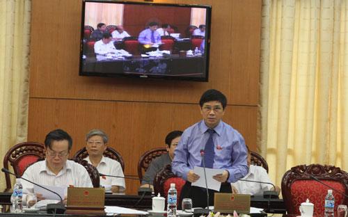 Chủ nhiệm Ủy ban Tư pháp Nguyễn Văn Hiện cho rằng quy định khi người dân có yêu cầu về giải quyết vụ việc dân sự thì tòa án nhân dân không được từ chối vì lý do chưa có điều luật để áp dụng là không phù hợp với thực tế của Việt Nam.