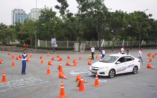 Honda Việt Nam hy vọng chương trình này sẽ giúp khách hàng có cơ hội 
trải nghiệm những tính năng an toàn tiên tiến nhất trên từng sản phẩm. 