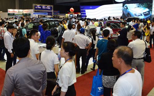 Theo thông tin cập nhật từ ban tổ chức, tính đến thời điểm hiện tại, 
Saigon Autotech 2015 đã thu hút gần 300 doanh nghiệp trong và ngoài nước
 tham gia với số gian hàng dự tính hơn 500 gian hàng.