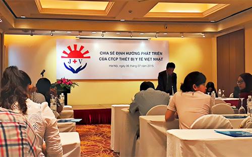 Quang cảnh cuộc họp do JVC tổ chức chiều ngày 6/7 tại Hà Nội.<br>