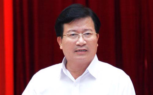 Theo Bộ trưởng Trịnh Đình Dũng, việc phát triển thị trường bất động sản, bên cạnh tôn trọng các quy luật thị trường cũng cần có sự quản lý của Nhà nước.<br>