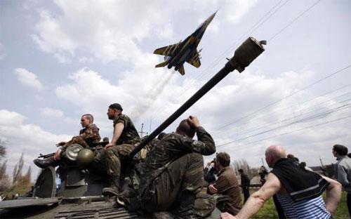 Mỹ, Nga liên tục khẩu chiến về cuộc khủng hoảng hiện nay ở Ukraine - Ảnh minh họa: Reuters.<br>