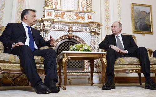 Trong một tuyên bố, điện Kremlin cho biết hai đối tác thương mại và năng
 lượng này đang tổ chức “các cuộc thảo luận quan trọng” về việc xây dựng
 cơ sở hạt nhân Paks của Hungary.<br>