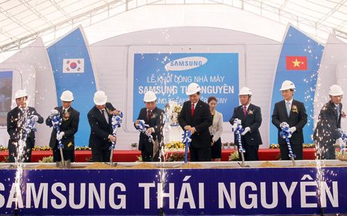 Lễ khởi công tổ hợp Samsung Thái Nguyên, điểm nhấn quan trọng nhất trong năm 2013 của tỉnh này.<br>