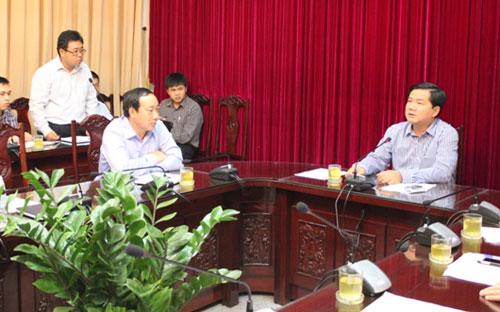 Bộ trưởng Đinh La Thăng đề nghị kỷ luật Chủ tịch Cienco 1 Phạm Dũng vì đã vô cảm trước tính mạng của người dân.<br>