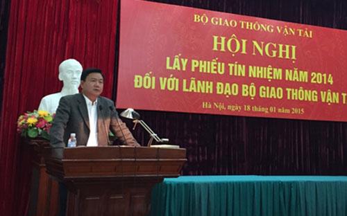 Ông Đinh La Thăng phát biểu chỉ đạo tại hội nghị lấy phiếu tín nhiệm của Bộ Giao thông Vận tải, ngày 18/1.<br>