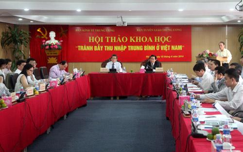 Các ý kiến đóng góp của các chuyên gia, nhà khoa học sẽ được Ban Kinh tế
 Trung ương tập hợp, báo cáo Ban Bí thư và Bộ Chính trị về vấn đề “tránh
 bẫy thu nhập trung bình ở Việt Nam”