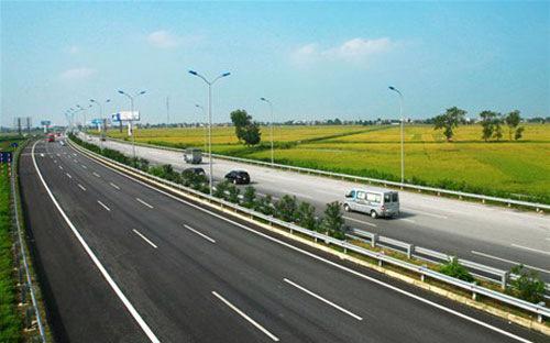 Cao tốc Hà Nội - Hải Phòng có tổng chiều dài 105,5 km, đi qua các tỉnh, thành 
phố là Hà Nội (6km), Hưng Yên (26,5km), Hải Dương (40), Hải Phòng 
(33km). 