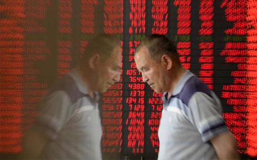 Thị trường chứng khoán Trung Quốc đang tăng điểm quá nhanh và quá xa - Ảnh: Reuters.<br>