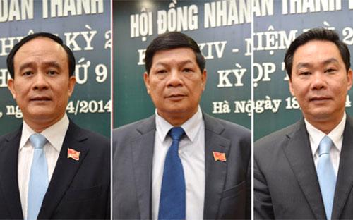 Ba tân Phó chủ tịch UBND thành phố Hà Nội. Từ trái qua phải: Ông Nguyễn Ngọc Tuấn, ông Nguyễn Quốc Hùng, ông Lê Hồng Sơn.<br>