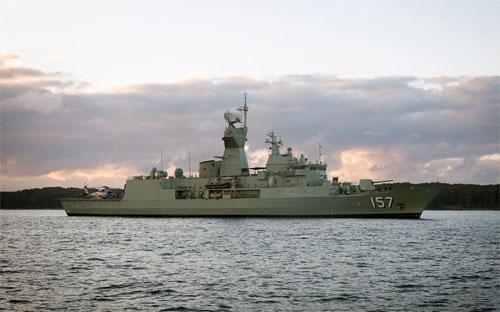 Tàu khu trục HMAS Perth của Australia.<br>