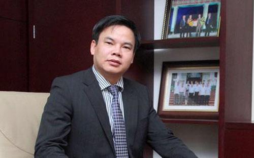 TS.LS Lê Đình Vinh đã vượt qua 4 thí sinh khác để trở thành Hiệu trưởng Đại học Luật Hà Nội.