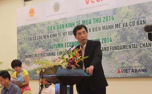 Đăng đàn đầu tiên là TS. Võ Trí Thành, Phó viện trưởng Viện Quản lý Kinh tế Trung ương - Ảnh: CTV.