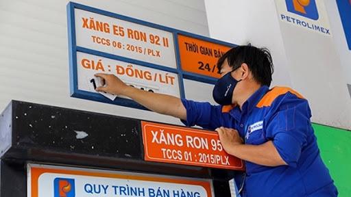 Xăng dầu đồng loạt giảm giá từ 16 giờ 30 phút ngày 12/4