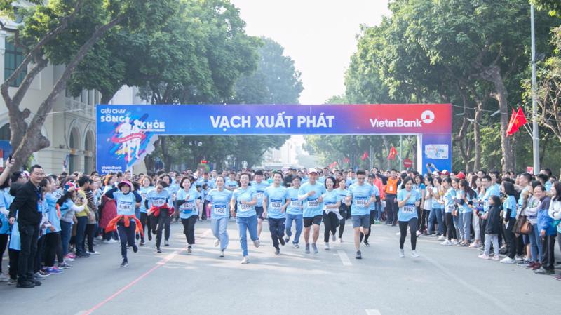 Với VBI giải chạy "Sống khỏe cùng VietinBank" không chỉ là phong trào thể thao mà còn là hoạt động thiện nguyện ý nghĩa, mang tính nhân văn sâu sắc.