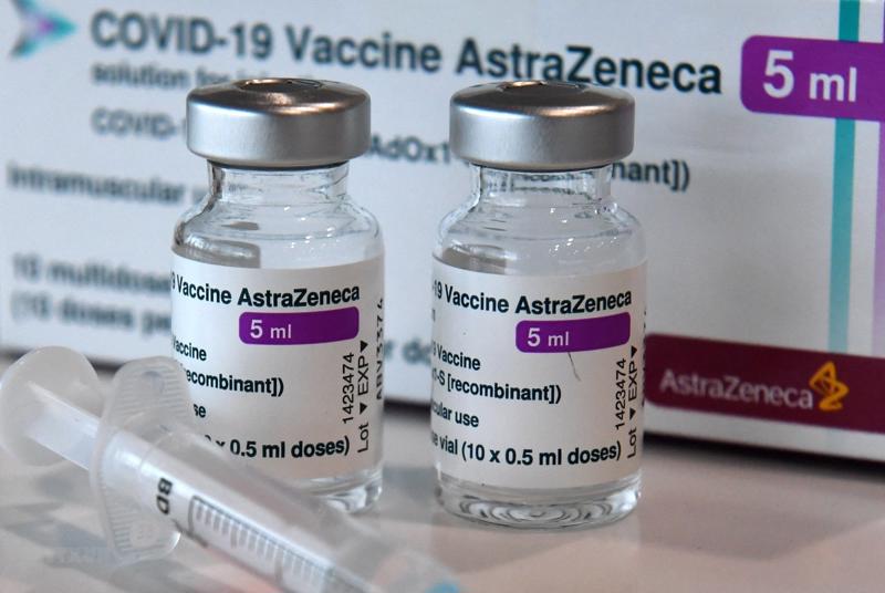 Vaccine vaccine Covid-19 của AstraZeneca - Ảnh: AP