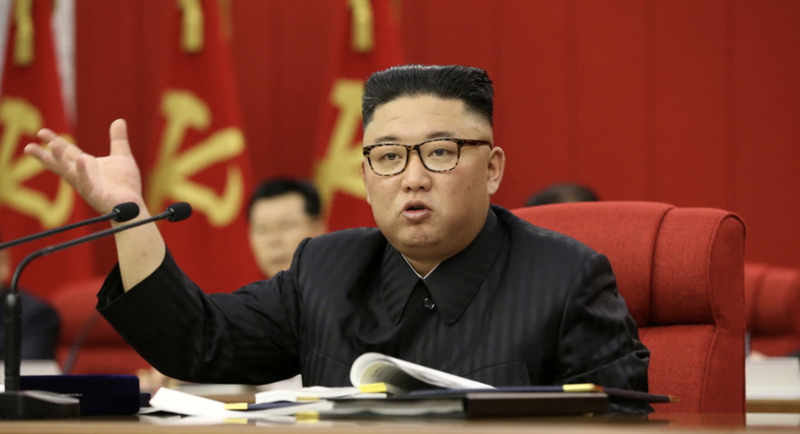 Nhà lãnh đạo Triều Tiên Kim Jong Un trong một cuộc họp hôm 17/6/2012 - Ảnh: KCNA/Reuters.