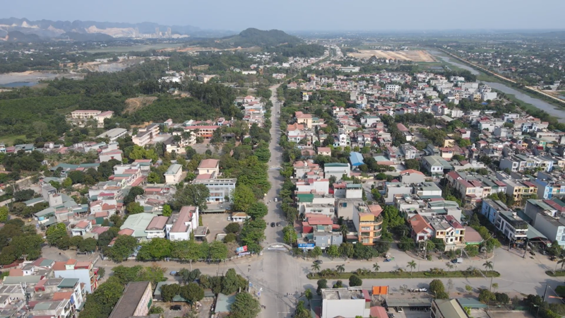 Cơ sở hạ tầng được phát triển đồng bộ - tạo thế và lực phát triển cho địa phương - góp phần đưa Bỉm Sơn là đơn vị đóng góp ngân sách số 1 cho tỉnh Thanh Hóa.