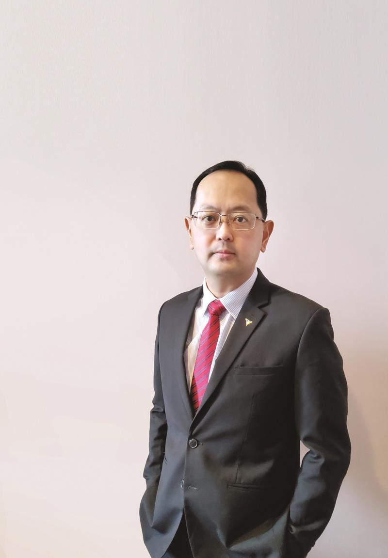 Mr. Benjamin Lam, CEO of  Industrial Park Projects, VSIP Group