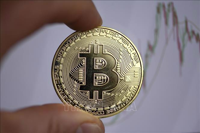 Sáng 18/10, giá Bitcoin đã lên gần 62.600 USD.
