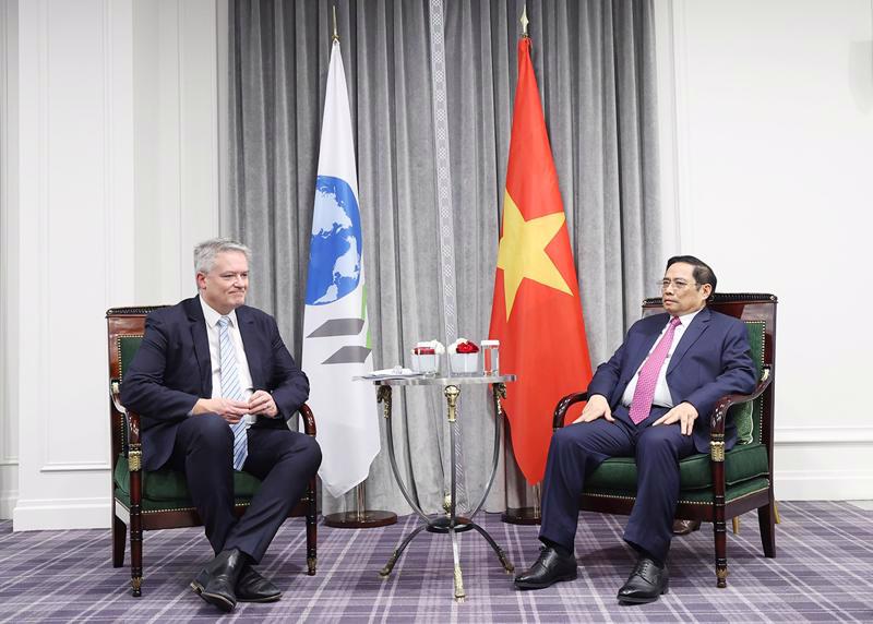 Prime Minister Pham Minh Chinh and OECD Secretary-General Mr. Mathias Cormann. Source: VGP