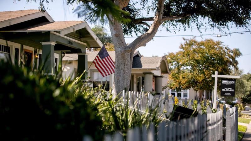 Giá nhà tại Mỹ tăng chóng mặt trong năm nay - Ảnh: Getty Images