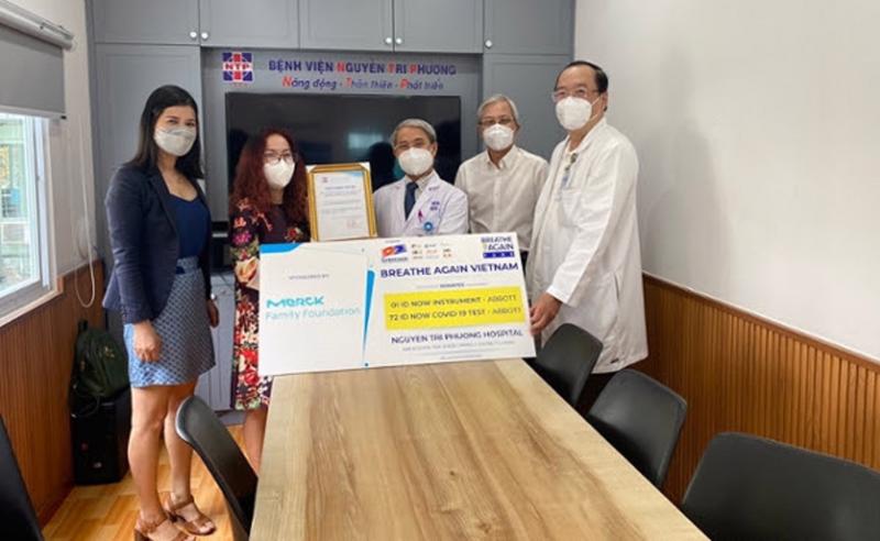 Quỹ Merck Family quyên góp 100.000 Euro cho chiến dịch “Breathe Again Vietnam”